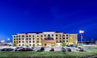 Best Western Plus Hudson Hotel  Suites