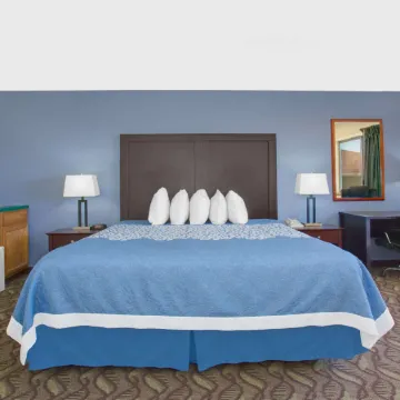 Days Inn by Wyndham North Platte