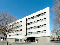 Catalonia La Maquinista Hotels near Sant Andreu Metro Station