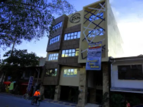 Oriental Zen Suites Hotels in Santa Cruz