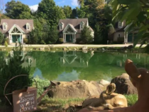 Spruce Hill Inn & Cottages Hotels in Washington Township