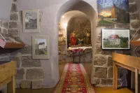 Hrad Vildstejn Hotels in Skalna