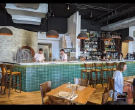 Cityview Studio Accommodation Hotels in Leichhardt