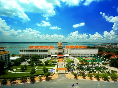 Hotel Cambodiana Hotels in Sangkat Chakto Mukh