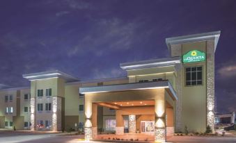 La Quinta Inn & Suites by Wyndham Guthrie