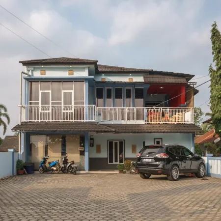 King Suite Hotel Bengkulu Отели в г. Бенгкулу
