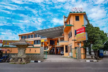 Sartika Hotel Mitra RedDoorz Pati