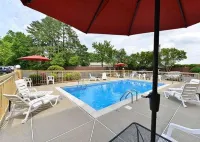 Comfort Inn Elizabeth City Near University - Pools