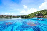 Holiday Inn & Suites SANYA YALONG BAY by IHG - Infinity Pools