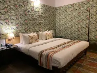 The Riverwood Forest Retreat Pench فنادق في Seoni