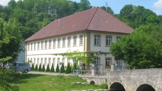 Schloss Sennfeld - Schloss Akademie & Eventlocation -