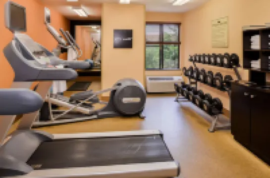 โฮมวูดสวีทส์ บายฮิลตัน เฟรสโน