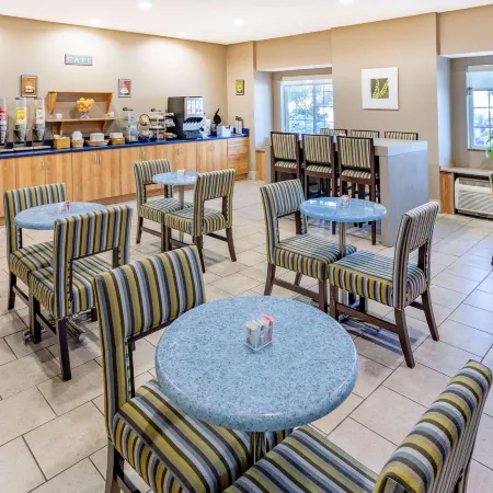 Microtel Inn & Suites by Wyndham Johnstown Hotels in Fulton County