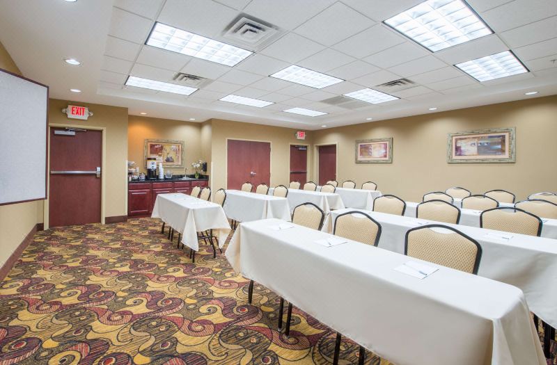 Hampton Inn & Suites Oklahoma City-South photo 5