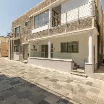 Eastmed Rooms Paphos Отели рядом с достопримечательностью «Гавань Пафоса»
