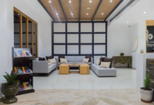 ペリヤング ブティック