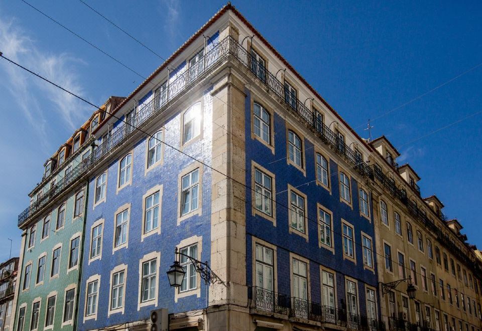 3. 더 8 다운타운..