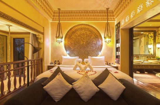 3. 사와디 빌리지..