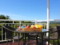 Tinaroo Sunset Retreat Hotels in Malanda