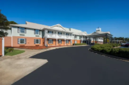 SureStay Hotel by Best Western Tuscaloosa Southeast Hotels in 