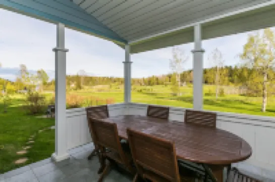 Ladozhskaya Usad'ba Hotel