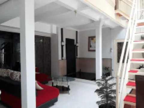 JALA GUEST HOUSE & BROMO TOUR Hoteles en Gedangan