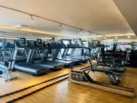 The Landmark Towers - Gym