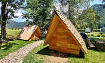 Cvet Gora - Camping, Glamping and Accomodations