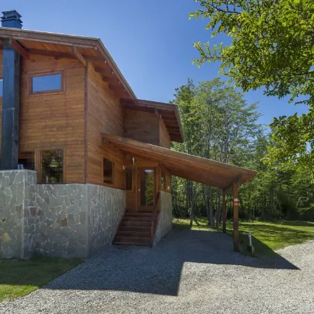 Arbolar, Casas de Montaña- Piscina Climatizada