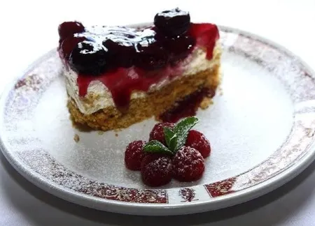 The Griffin Hotel Отели в г. Роудхэм энд Ларлинг