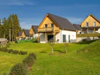 Lakeside Village 28 (+ Sauna) Hotels in Frymburk