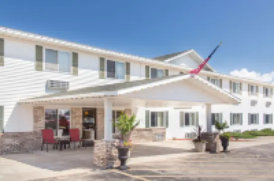 Super 8 by Wyndham Escanaba