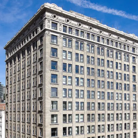 Courtyard Seattle Downtown/Pioneer Square Отели рядом с достопримечательностью «Небоскреб "Смит Тауэр"»