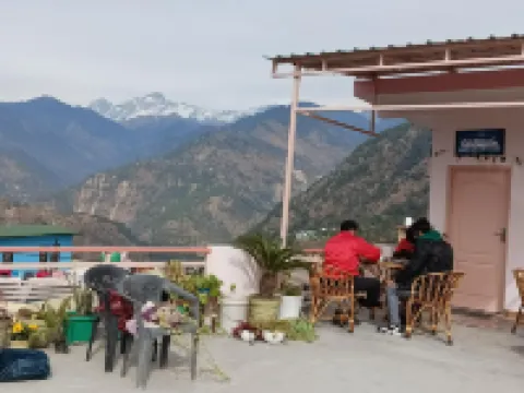 Kedar View Homestay 루드레이프레이에그 호텔