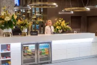 Hampton by Hilton Poznan Old Town - bar