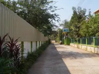 Phetphaylin Hotel - 2-Star