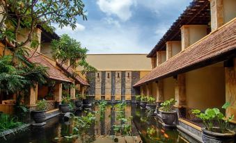 Lotus Garden Hotel by Waringin Hospitality