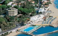 Circeo Park Hotel Hotels near Chiesa di San Felice Martire