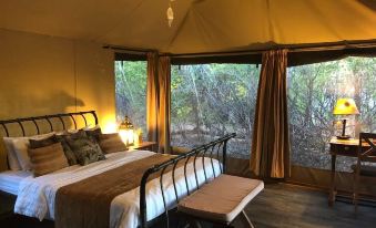 Ikweta Safari Camp