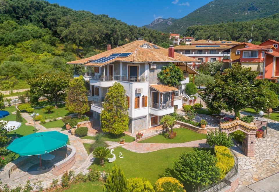 Villa Haroula - Housity