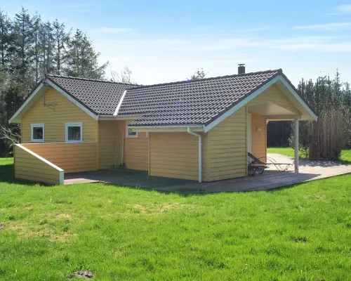 "Eljena" - 600m from the Sea Hotels in Jerup