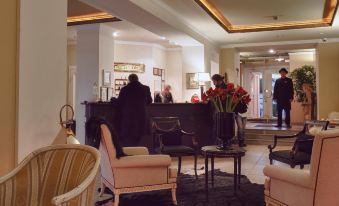 Vozdvyzhensky Boutique Hotel