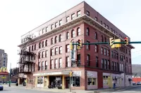 OYO Hotel Bradford Main St PA 녹스 & 칸 레일 트레일 킨주아 브리지 트레일헤드 주변 호텔