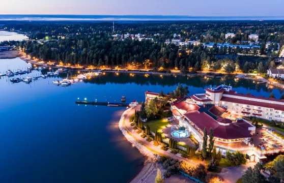 南塔裏温泉度假酒店