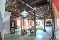 Limasan Wongso Hotel a Seyegan