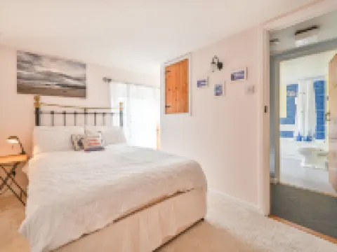 Dolphin Cottage Hotels in Mevagissey