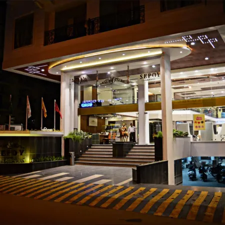Hotel Sepoy Grande