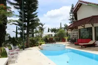 Omah Londo Luxury Resort