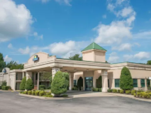Days Inn by Wyndham Paducah I-24 Exit 4 Hotels in Paducah