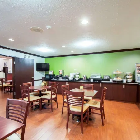 Sleep Inn & Suites Edmond Near University